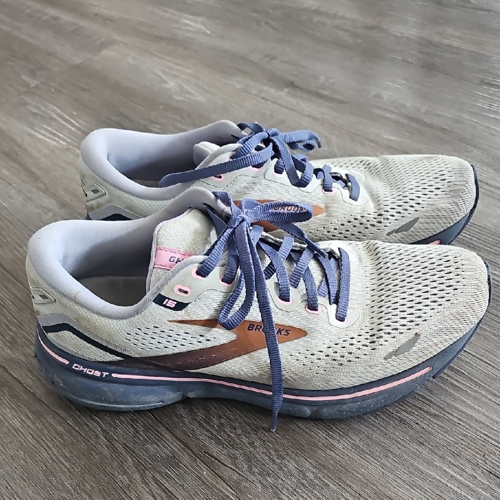Brooks Women's Sneakers - Light Blue, Purple, And Pink.